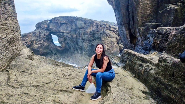 The author, Vanessa Ramos, posing at the Cueva del Indio during her visit in Arecibo