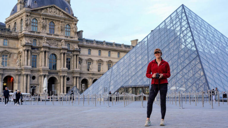 Travel Lemming writer Betty Hurd at the Louvre Museum
