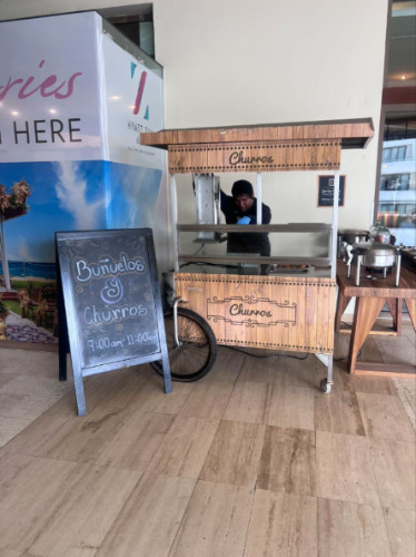 A man selling Churros