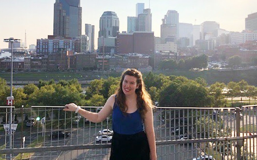 Elizabeth Demolat, Travel Lemming author