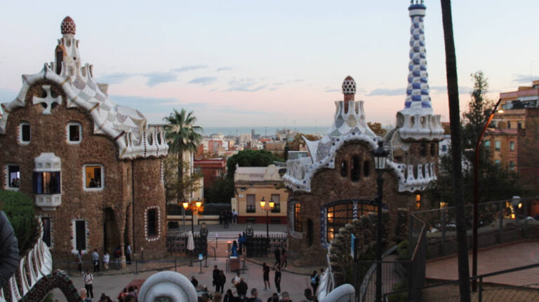 View of the Gingerbread houses at the entrance of Park Güell