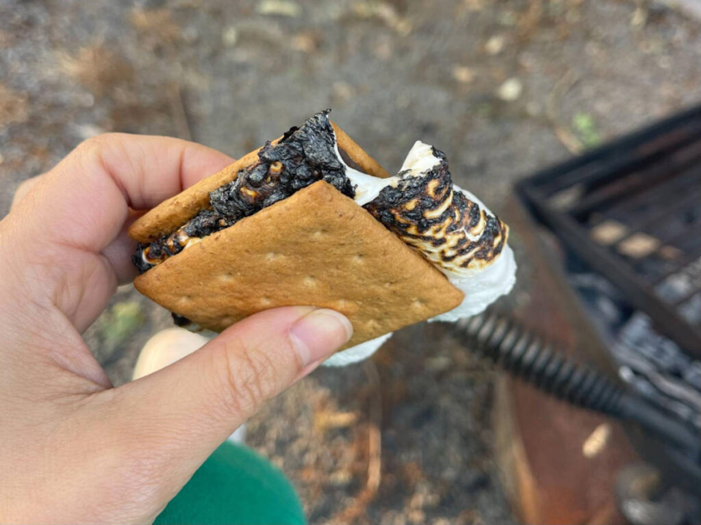 Closeup look of the freshly made s’mores over the fire pit