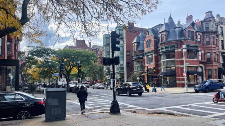 View of vehicles and buildings at Newbury Street in Back Bay, Boston