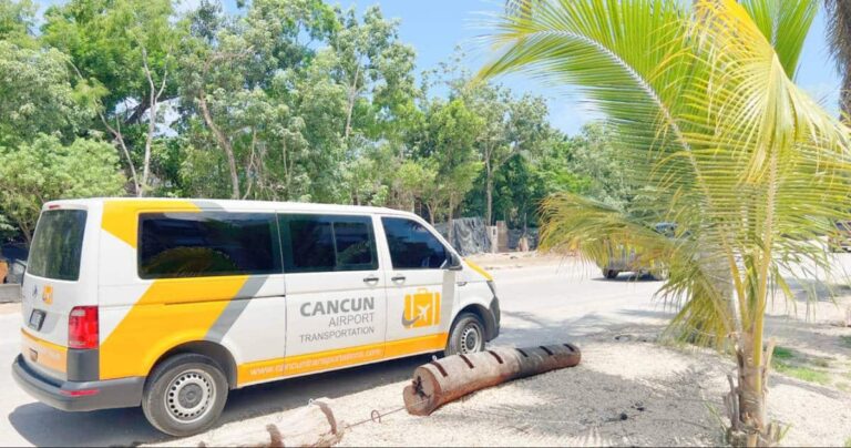 A private van from the Cancun Airport Transportation private service