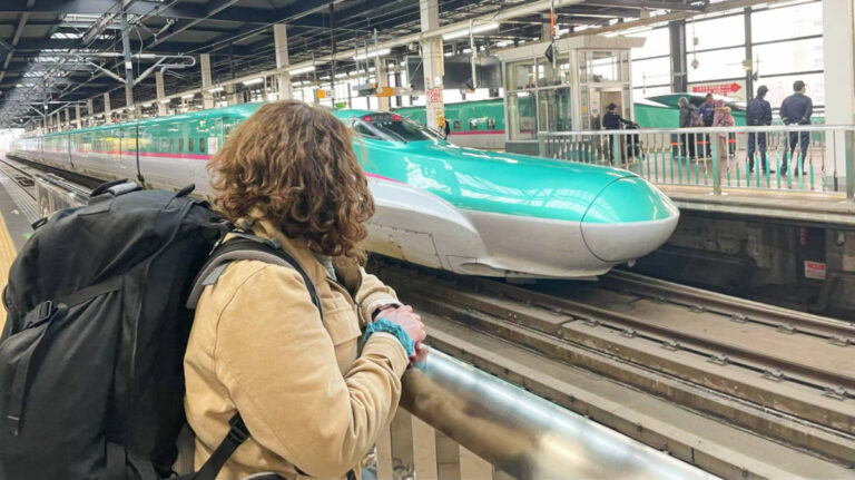 The author Ruthie Walters waiting for the Shinkansen train