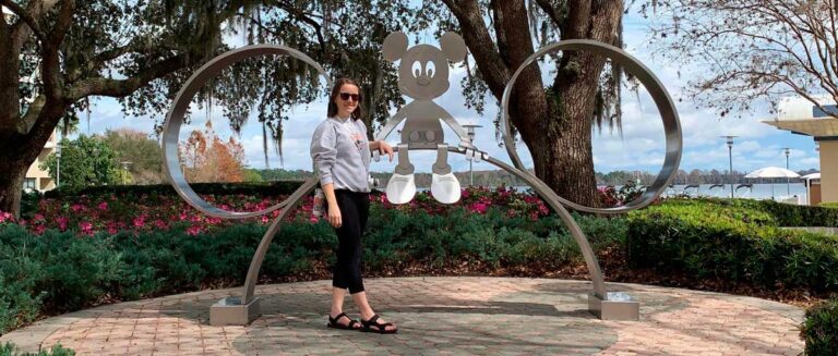 Travel Lemming authoer Katie, posing for a photo in Disney World