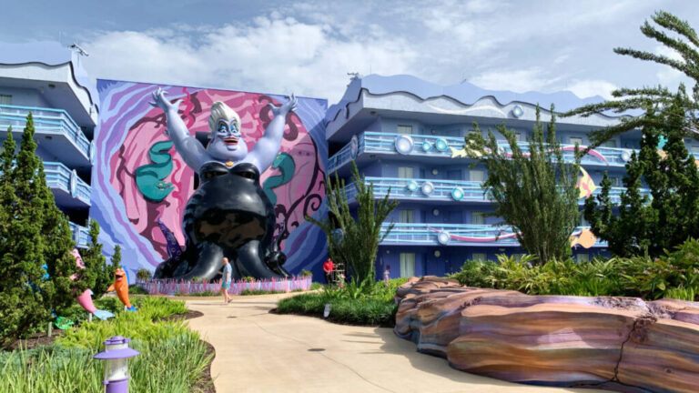 A big statue of Ursula in Disney’s Art of Animation Resort