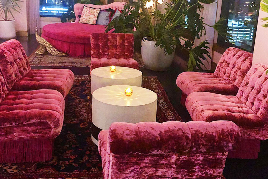 View of the lounge area in White Limozeen in Nashville